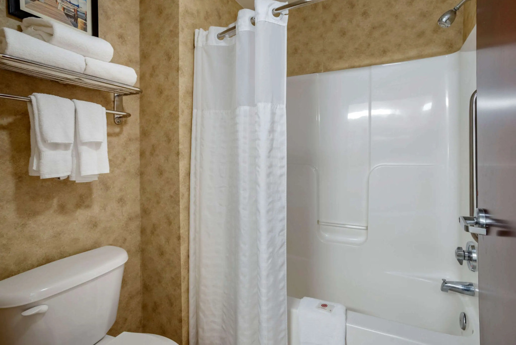 Comfort Inn & Suites Cambridge