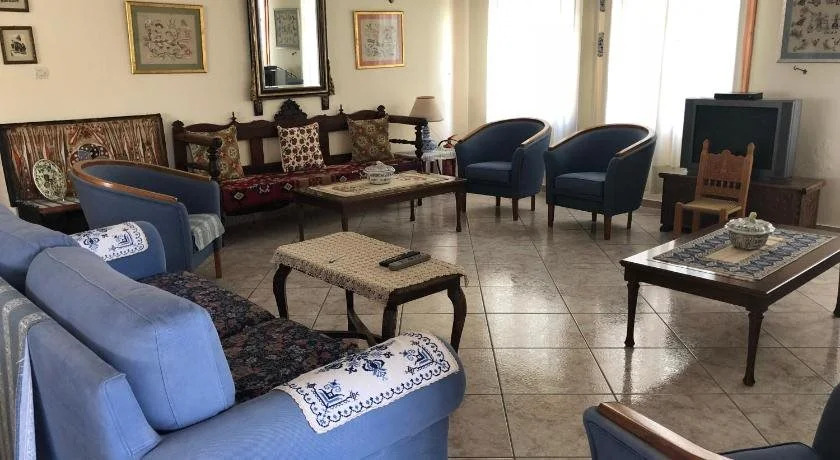 Deidamia Hotel