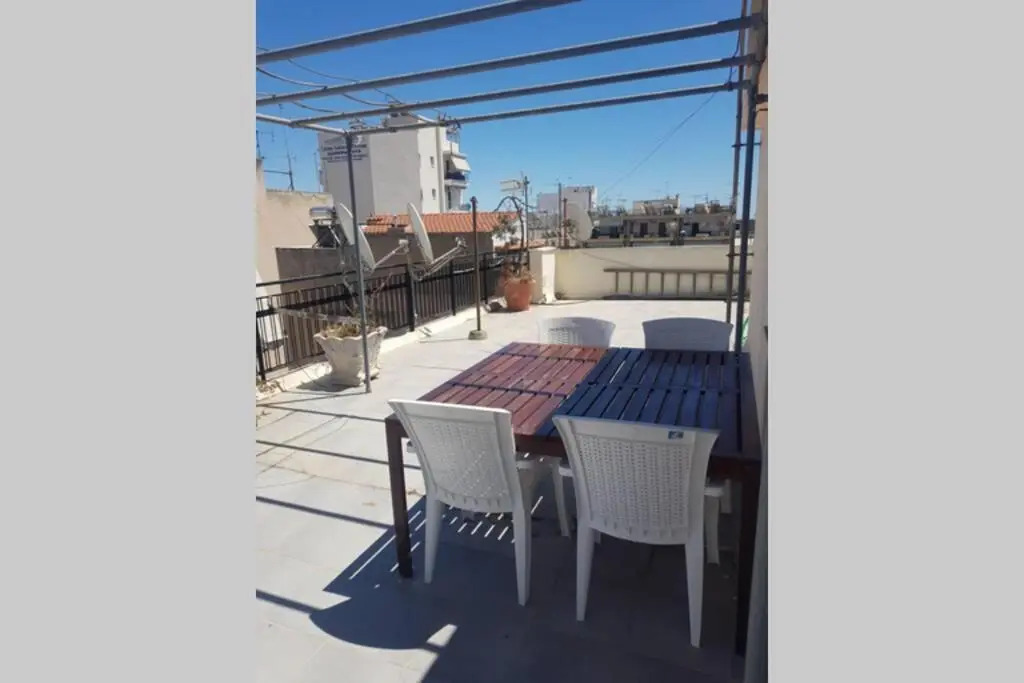 Terrace Roof Room @ Koridallos Metro St. & Piraeus Port
