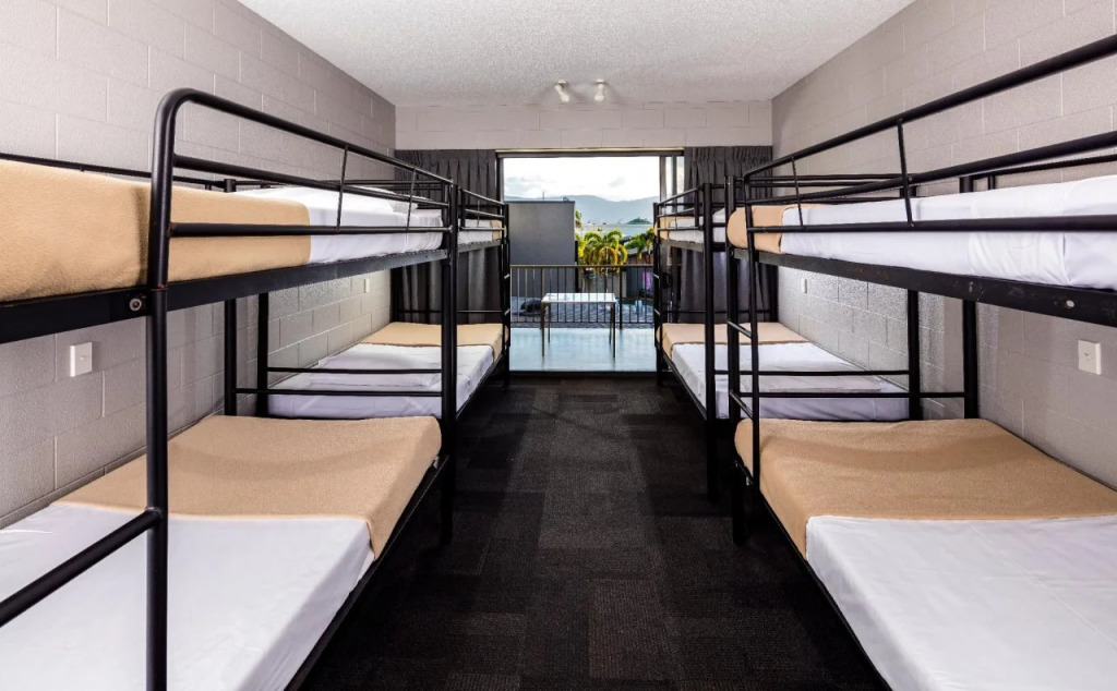 Gilligans Hotel & Resort Cairns