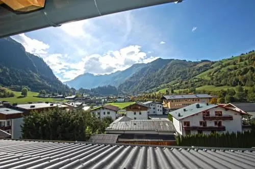 Penthouse 81 Kaprun