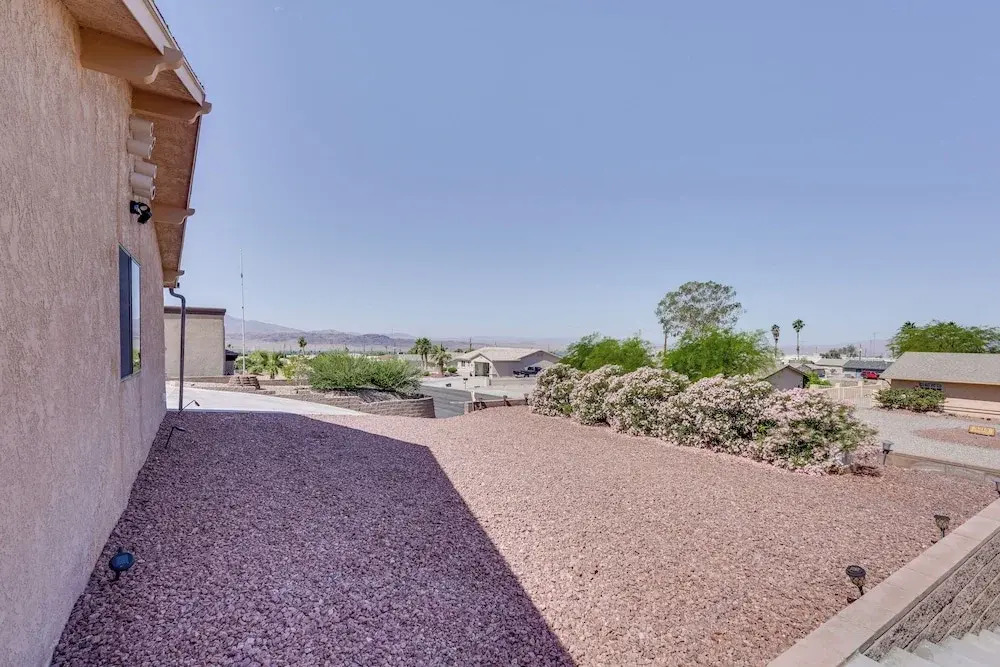 Lake Havasu Vacation Rental 5 Mi to London Bridge!