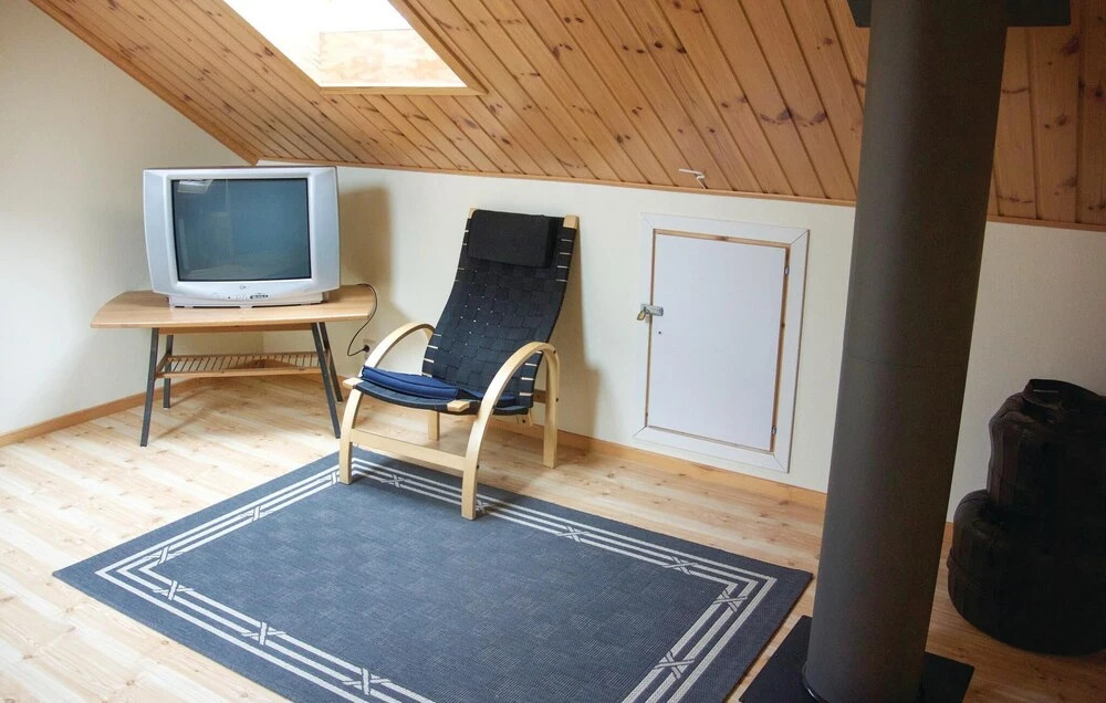 Nice Home In Fjällbacka With Sauna