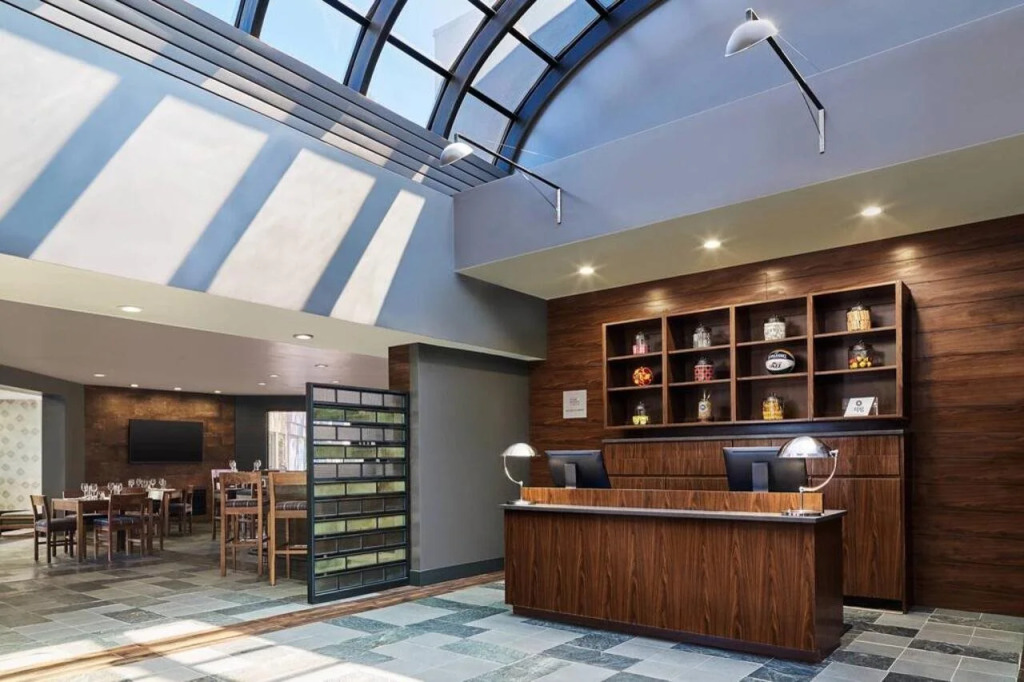 Four Points by Sheraton Salt Lake City Airport