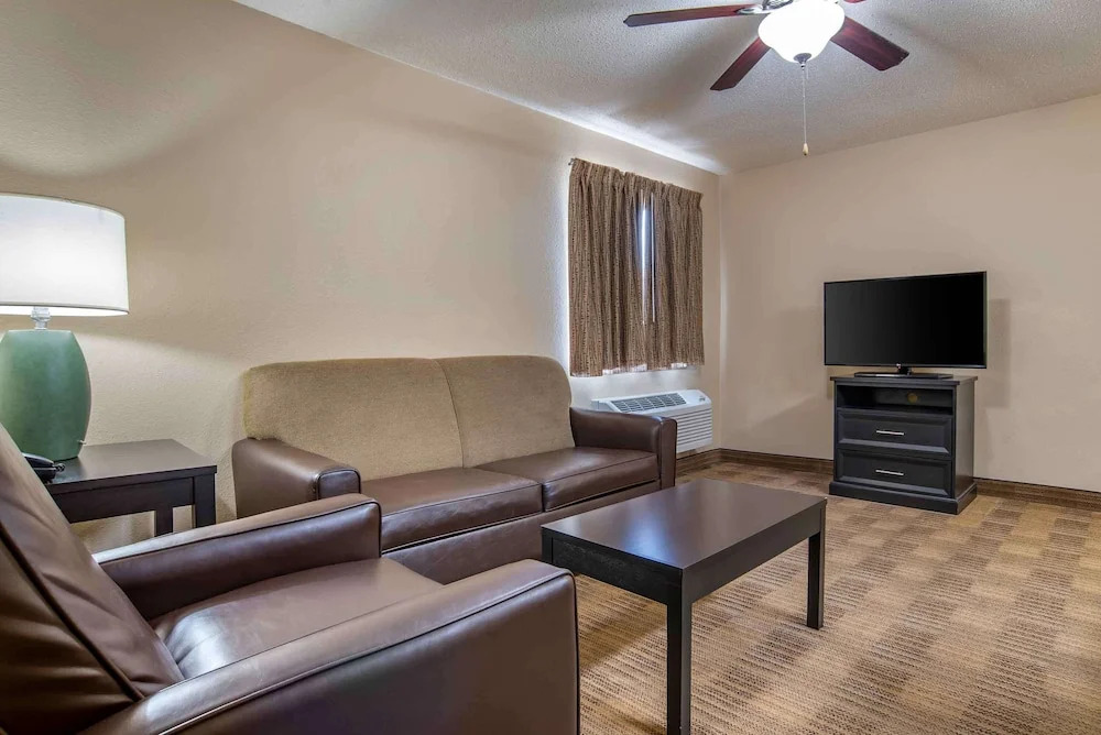 Extended Stay America Select Suites - Detroit - Ann Arbor - University South