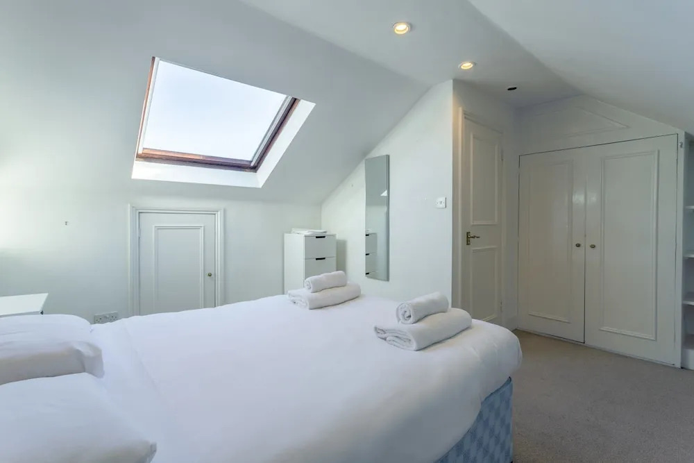 Comfortable 3 Bedroom Flat in Battersea
