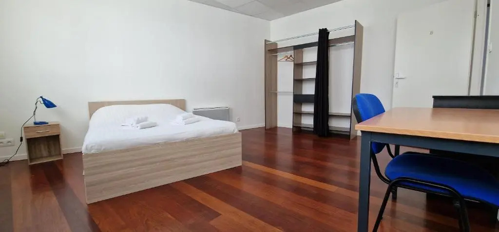 Aerouant - Maison spacieuse pour 8 personnes sur 3 étages Idéal famille entreprises