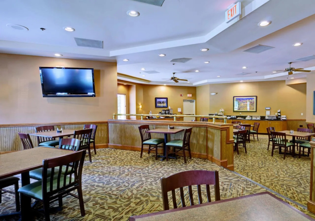 Best Western Plus Inn at Hunt Ridge