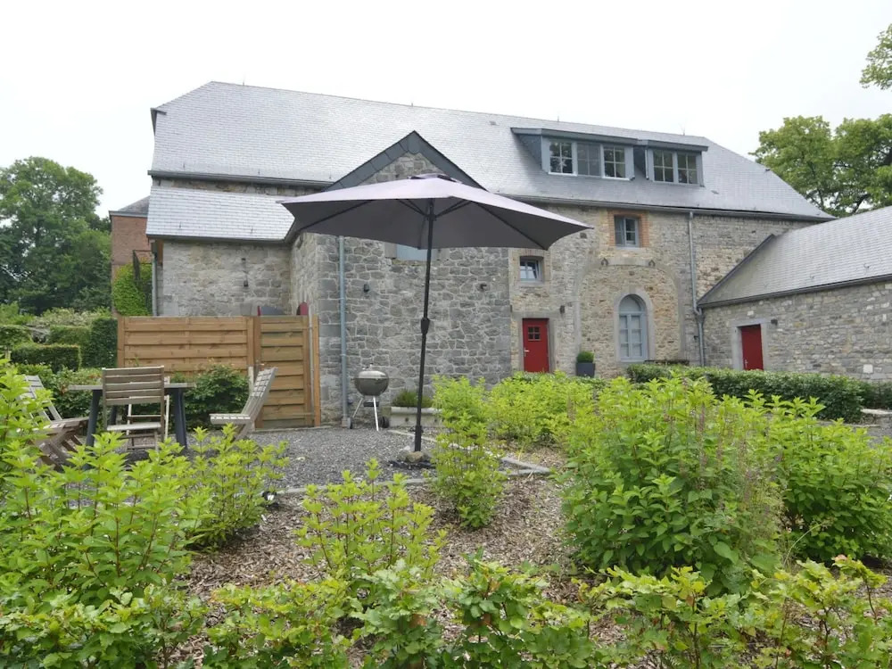 Gite with swimming pool situated in wonderful castle grounds in Gesves