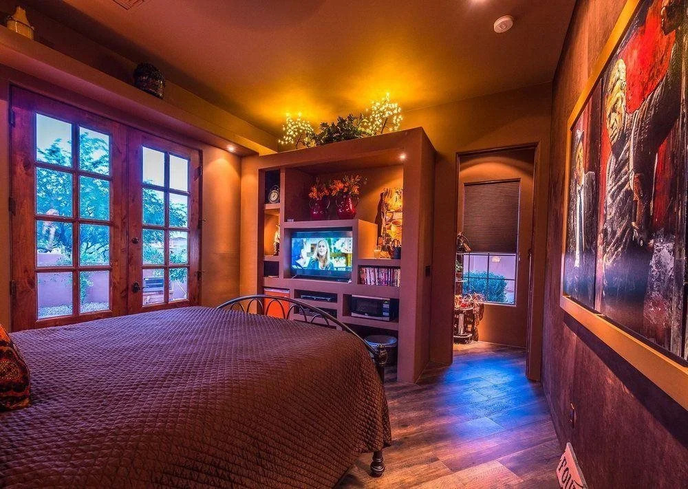 Four Peaks B and B Romantic Getaway
