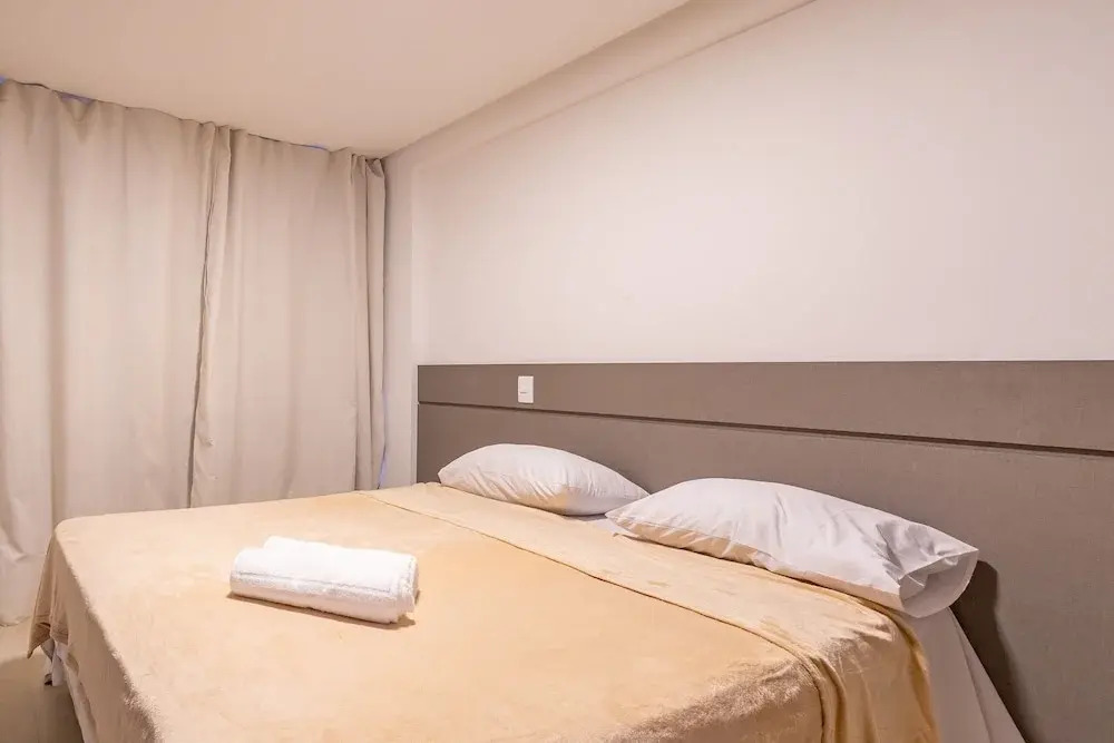 CPR - Apartamentos a 200m da praia com Piscina