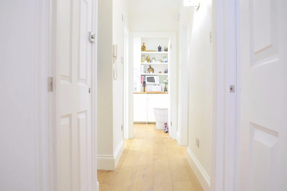 2 Bedroom Victorian Flat in Zone 1 Sleeps 4