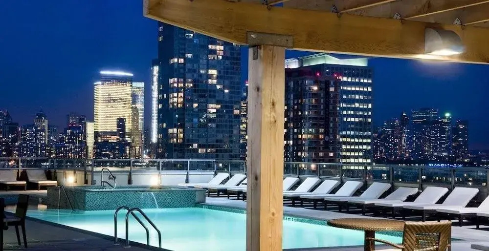 Luxy Suites Washington