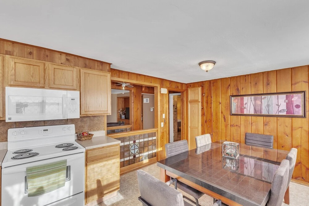 Downtown 2 Story Property 2 Bedroom Apts by RedAwning