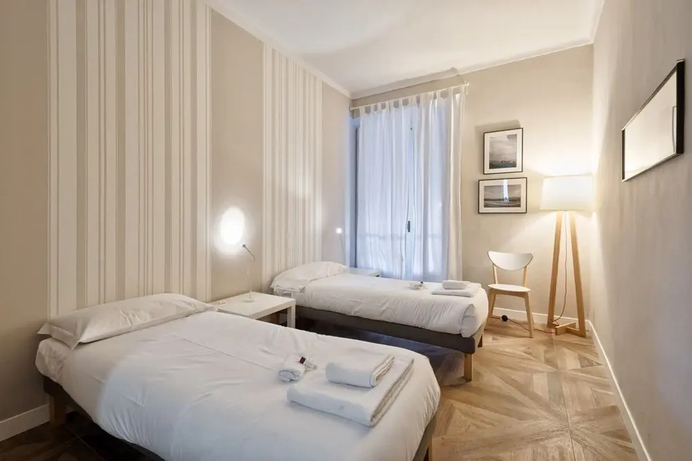 Porta Nuova Railway Station Flat