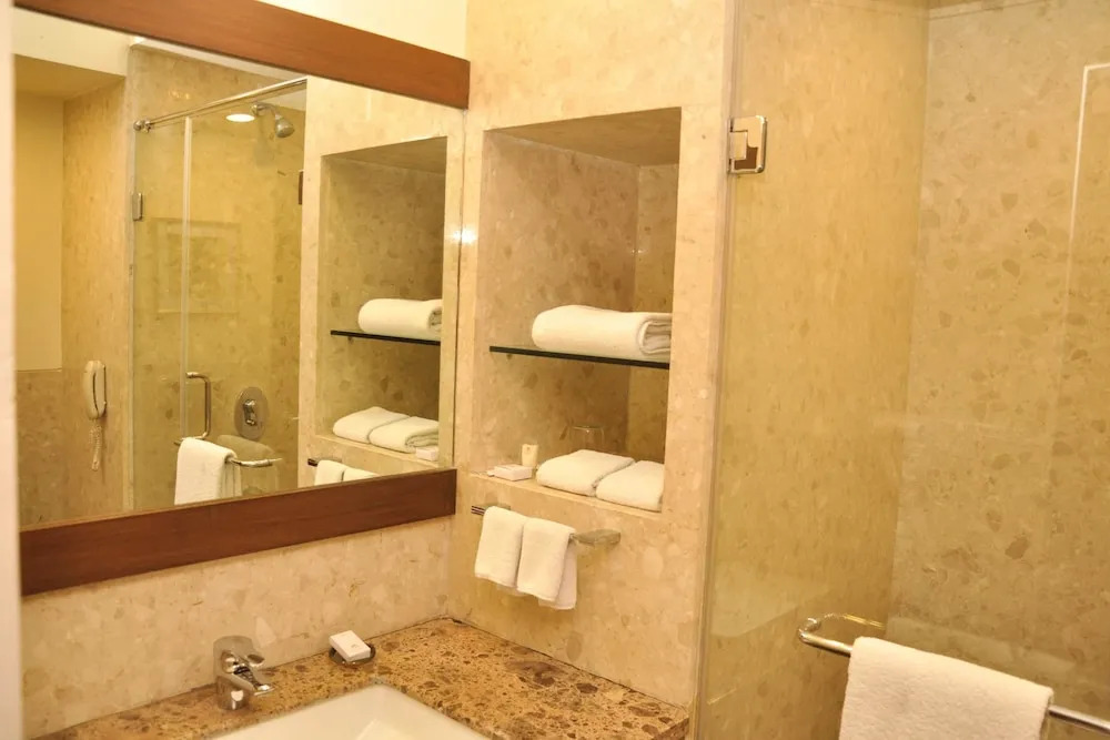 Hotel M1