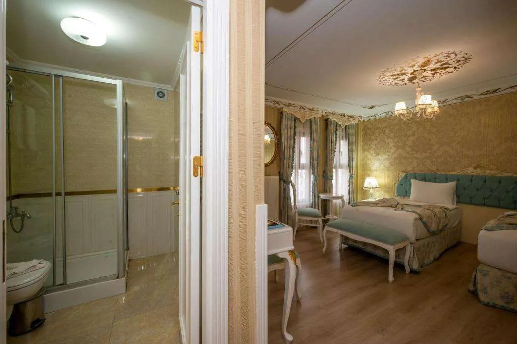 Villa Paradiso Hotel & Spa