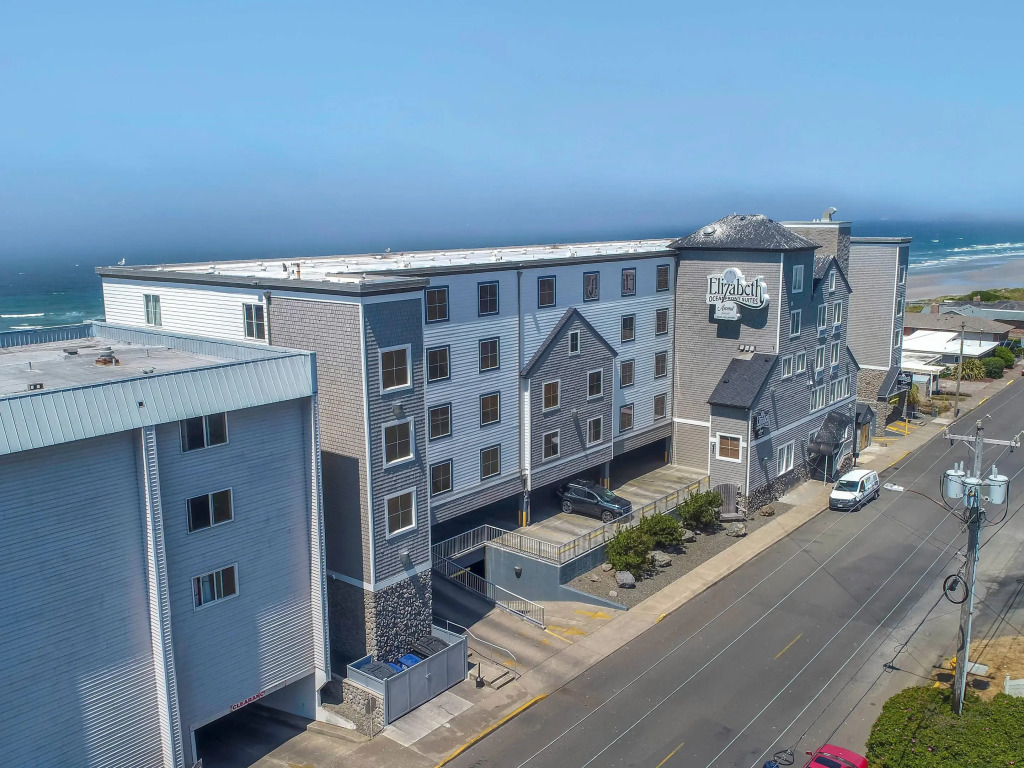 Elizabeth Oceanfront Suites, an Ascend Collection Hotel
