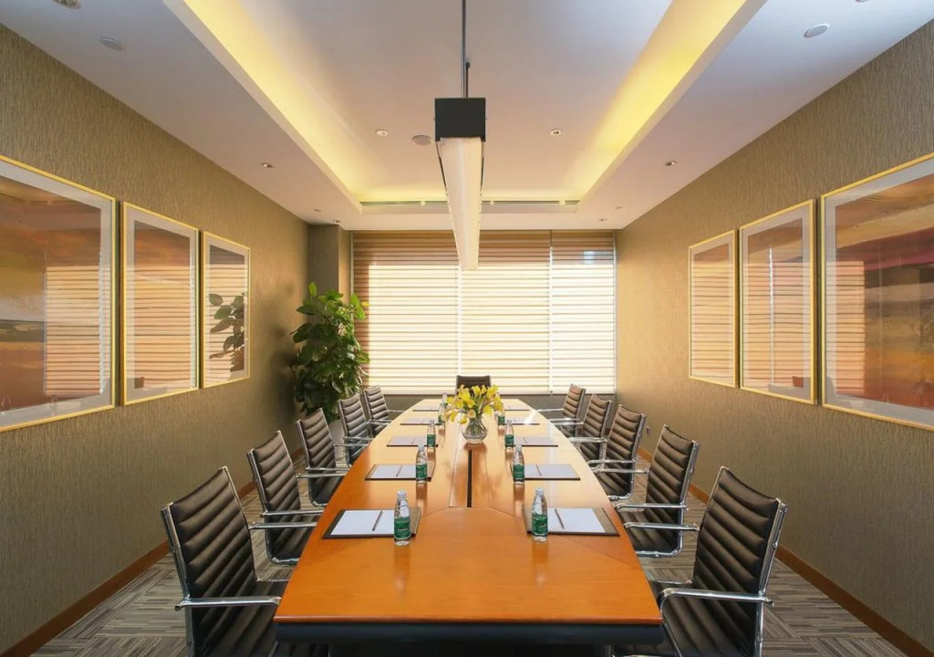Oakwood Residence Funder Chengdu