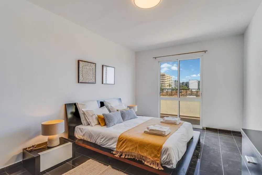 Portola Penthouse 3B