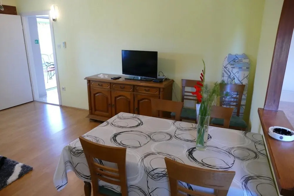 Apartment Davorka / Two Bedroom A2 Gore