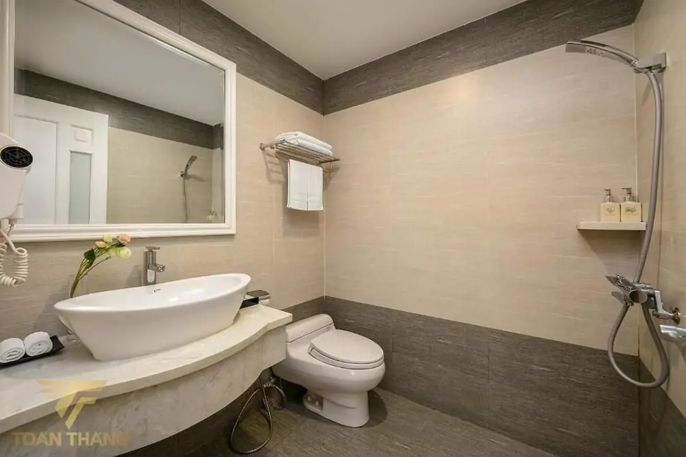 Toàn Thắng Hotel HN - by Bay Luxury