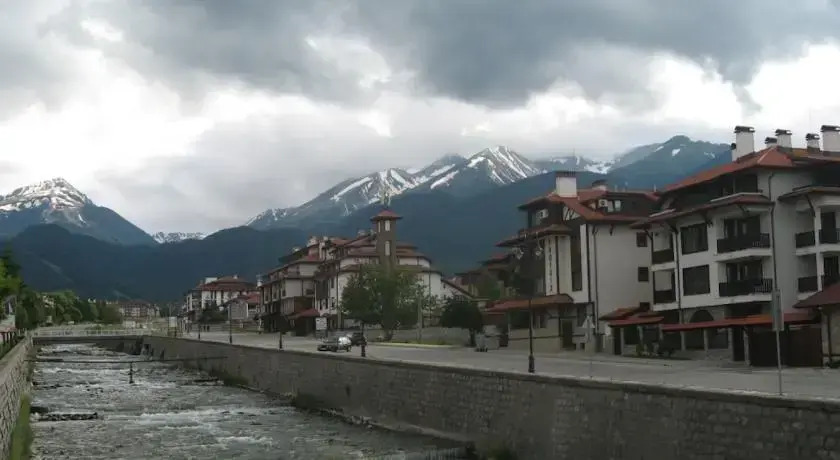 Tzanev Apartments - Bansko