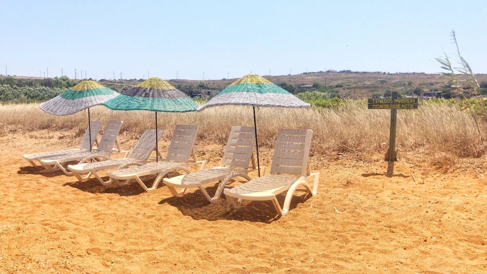 Tenedos Tatil Odaları