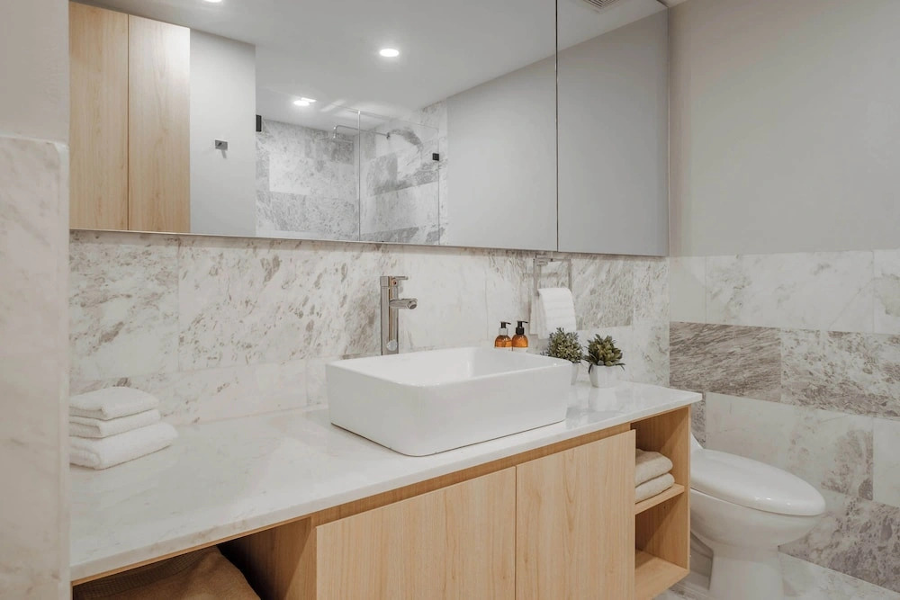 Luxury 2 BR Condo in Condesa