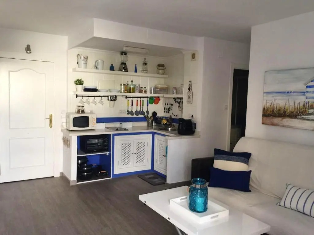 Apartment with 2 bedrooms in Benalmadena with wonderful mountain view shared pool terrace 400 m from the beach