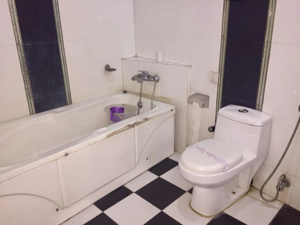 HOTEL VISHAL RESIDENCY NEAR DELHI AIRPORT with FREE AIRPORT DROP