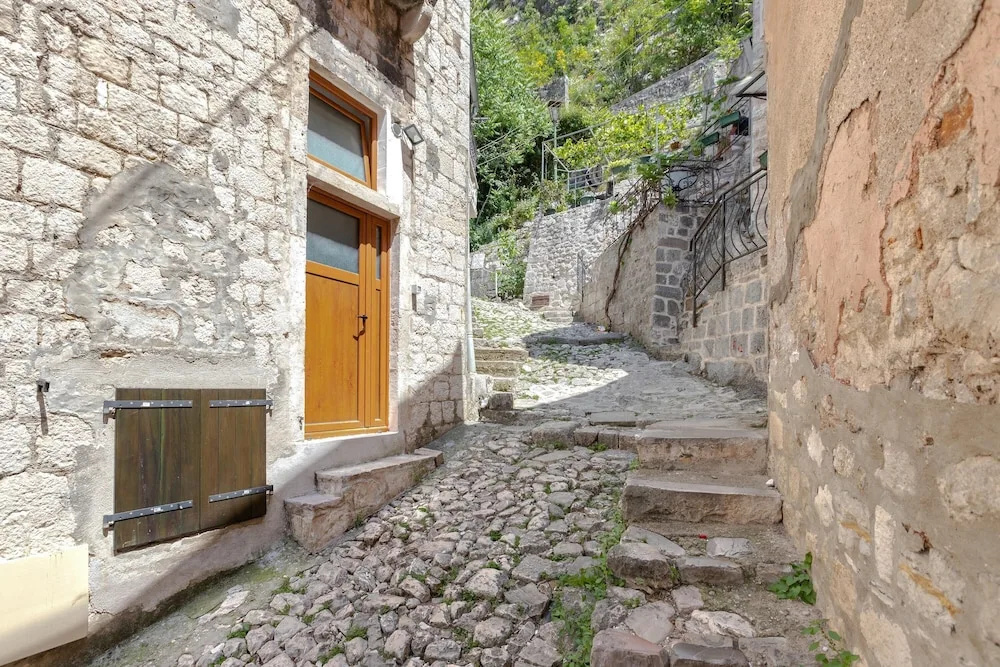Historical Heart Apartment