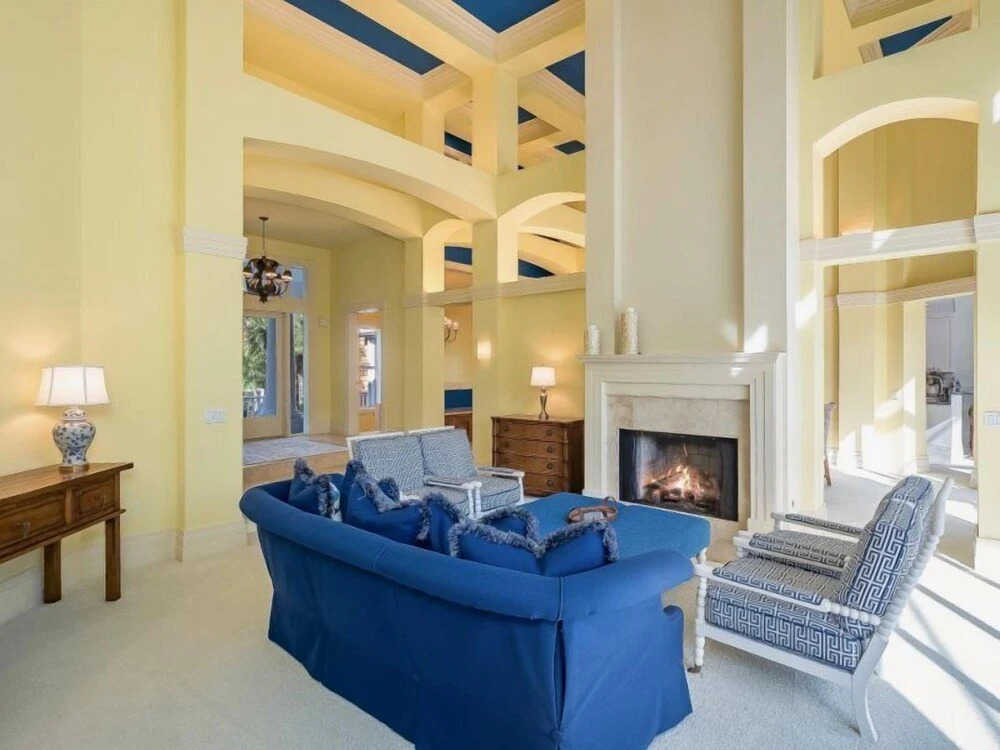 Bougainvillea Home