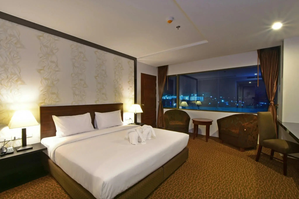 Siam Oriental Hotel