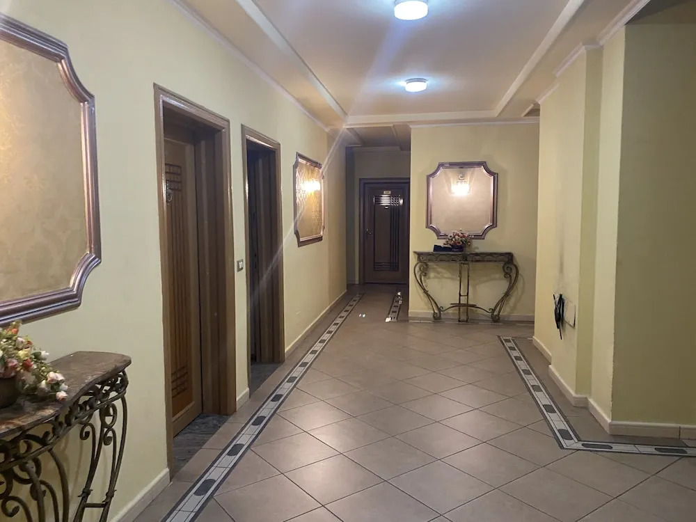 Prince Hotel