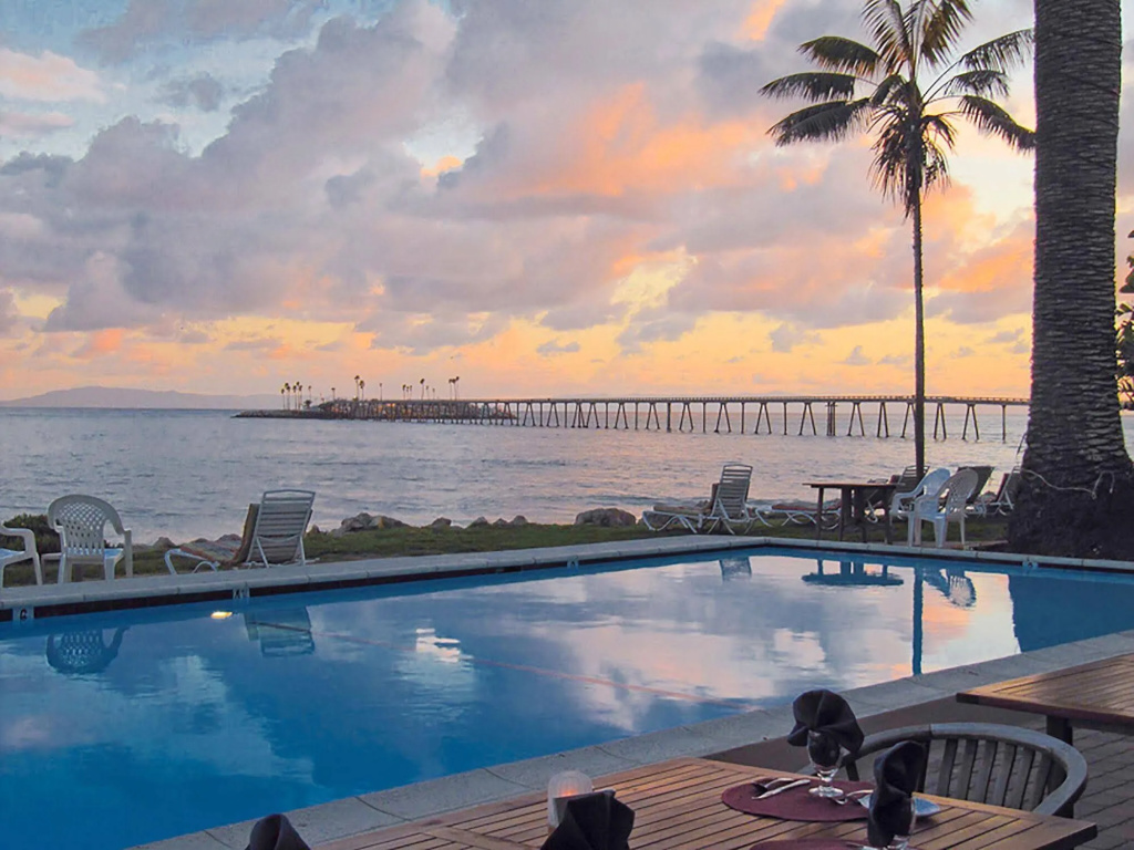 Cliff House Inn