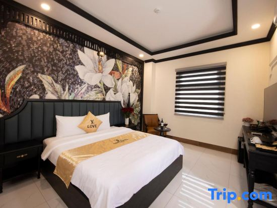 Love Luxury Hotel Vườn Lài