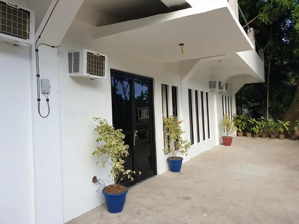 Camiguin KALIMBA DE LUNA INN