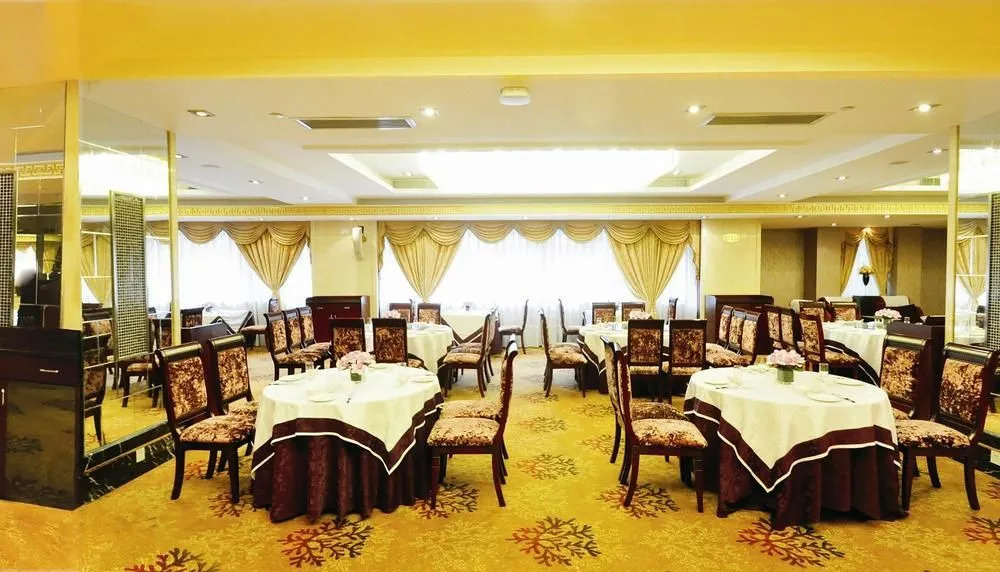 Gaoxiong Hotel
