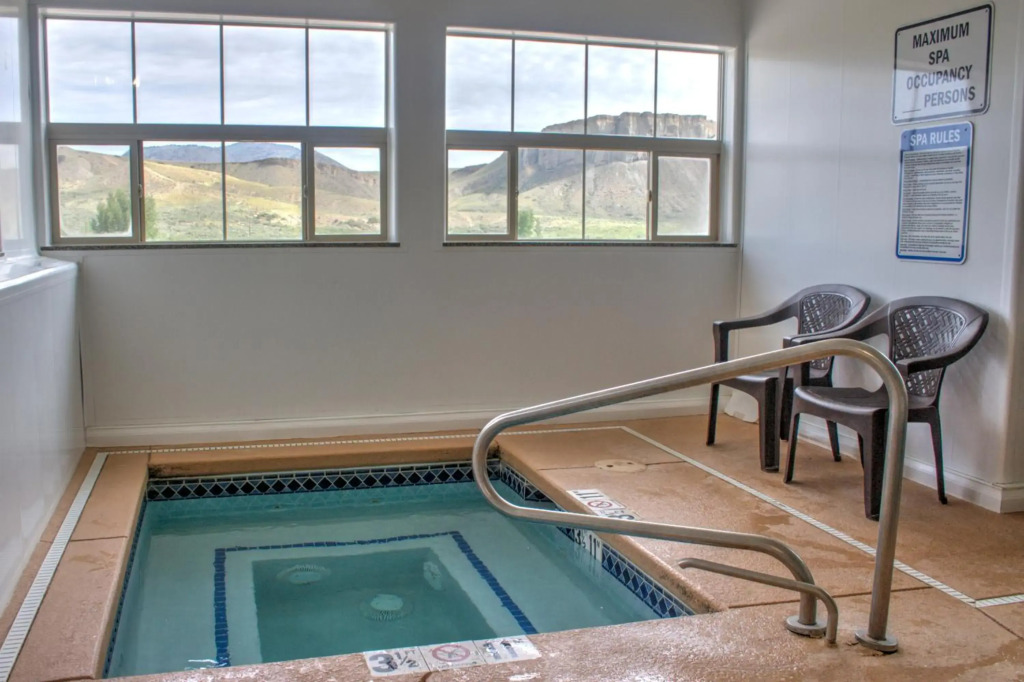 Allington Inn & Suites