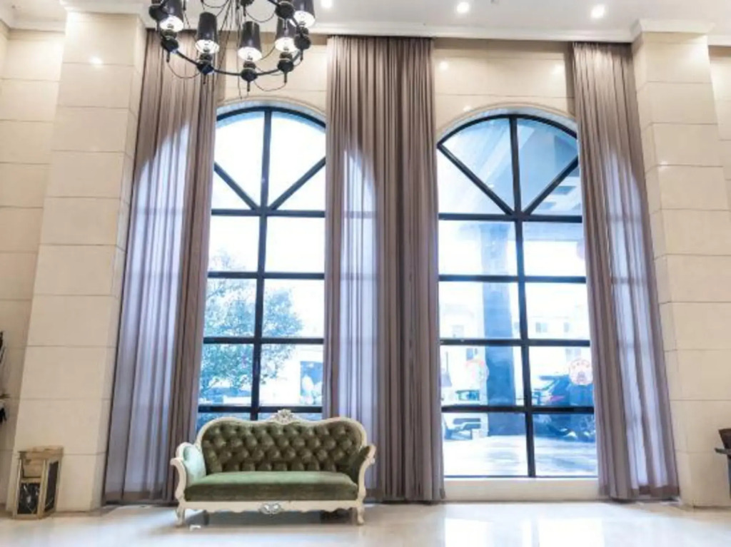 Xinya Sunlight Hotel
