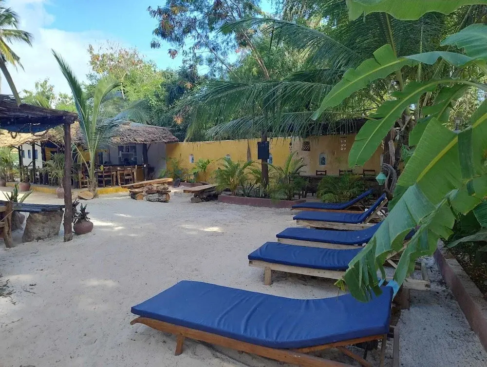 Furaha Lodge