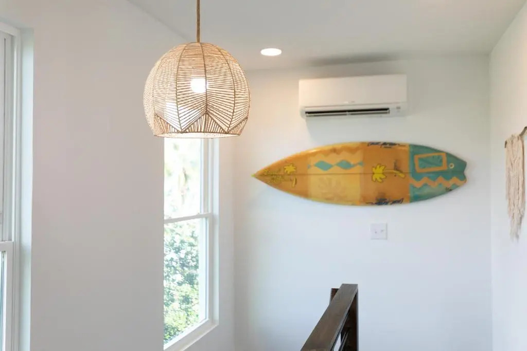 79 Sandbar Ln - Folly in Love - Renovated Private Home - Sunset Views