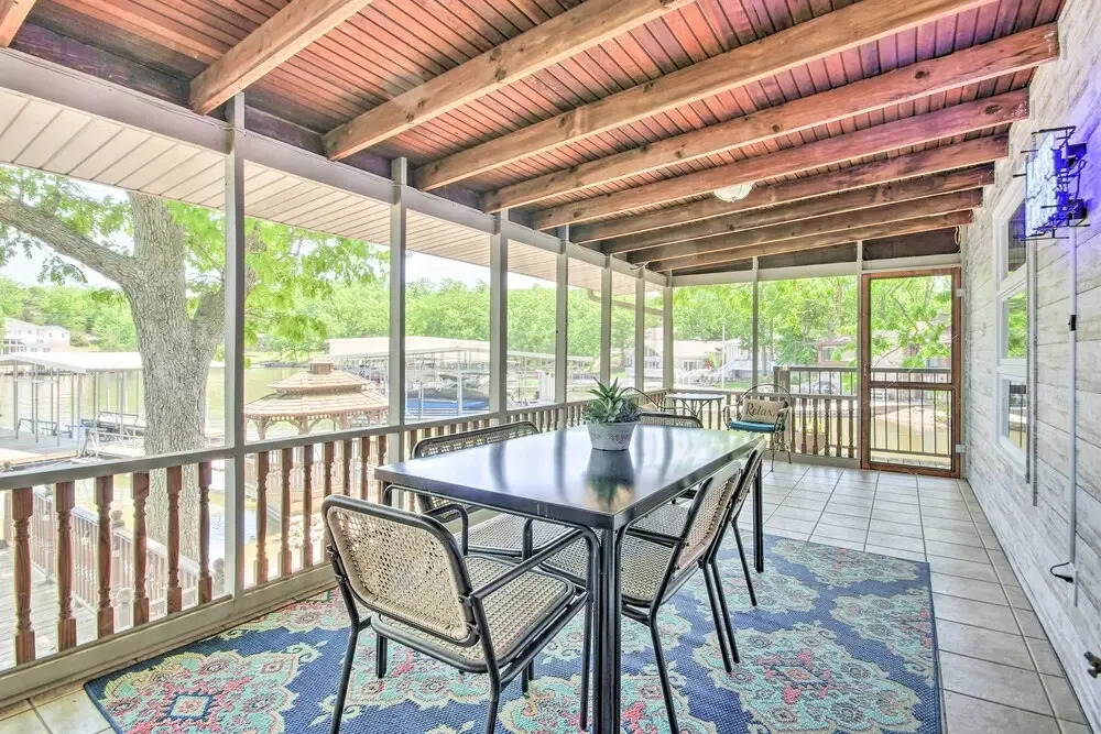 Dock! Waterfront Family Home on Lake of the Ozarks