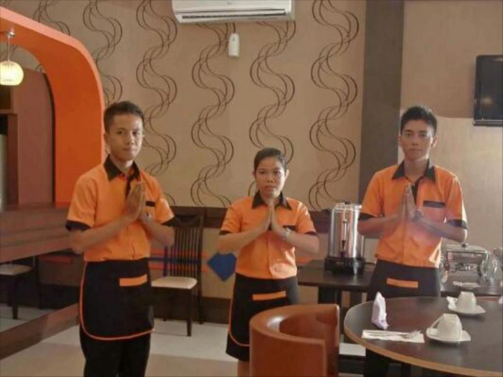 Happy Inn Hotel