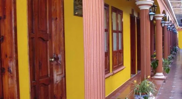 Hotel Arcos del Carmen