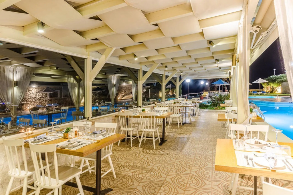Pela Mare Hotel