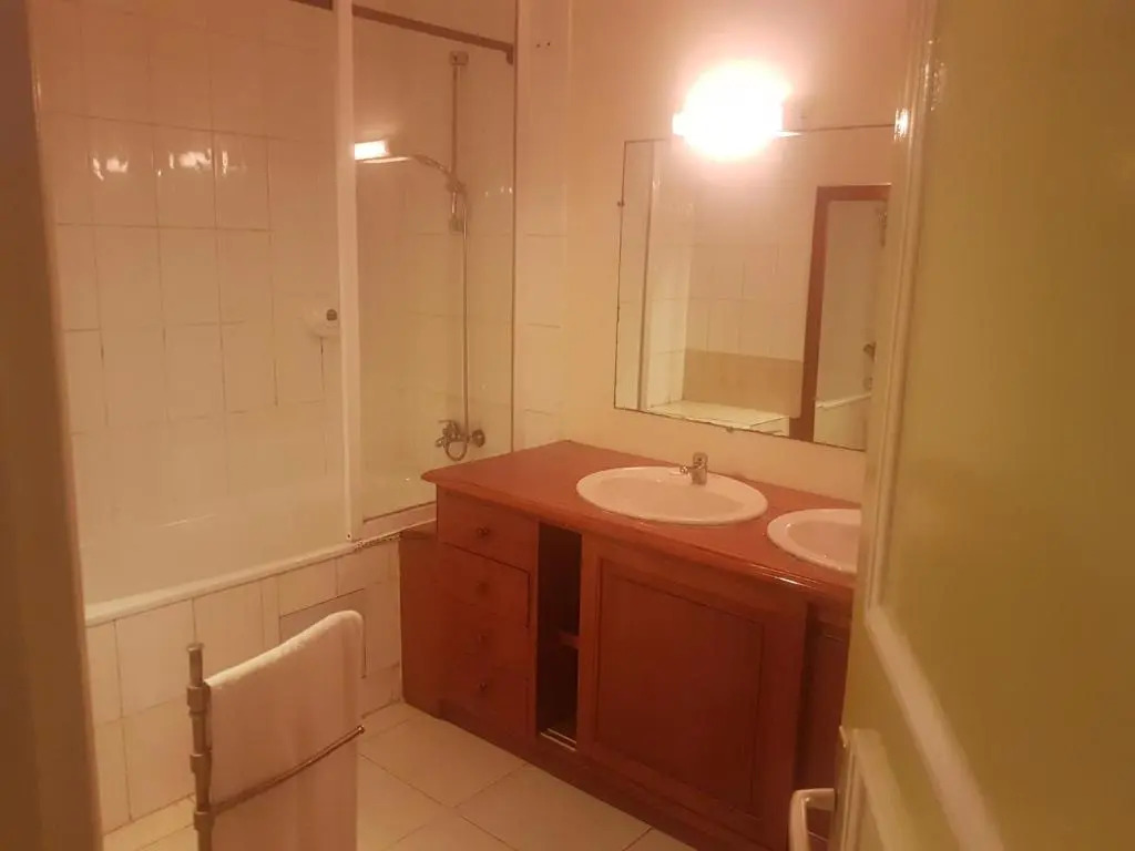 Archotel