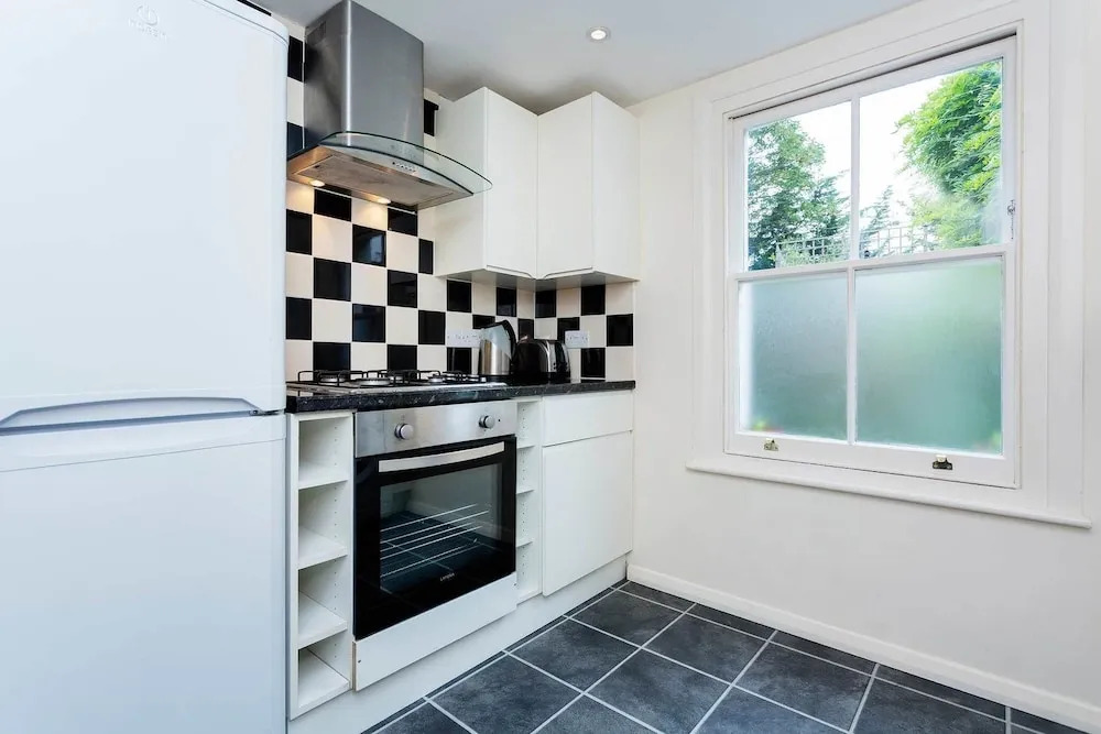 Shepherd's Bush Pad
