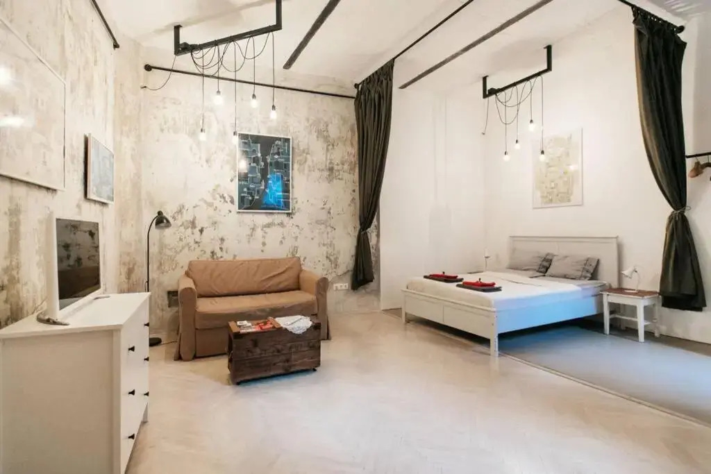 Little Corner at the Historic Jewish District with AC
